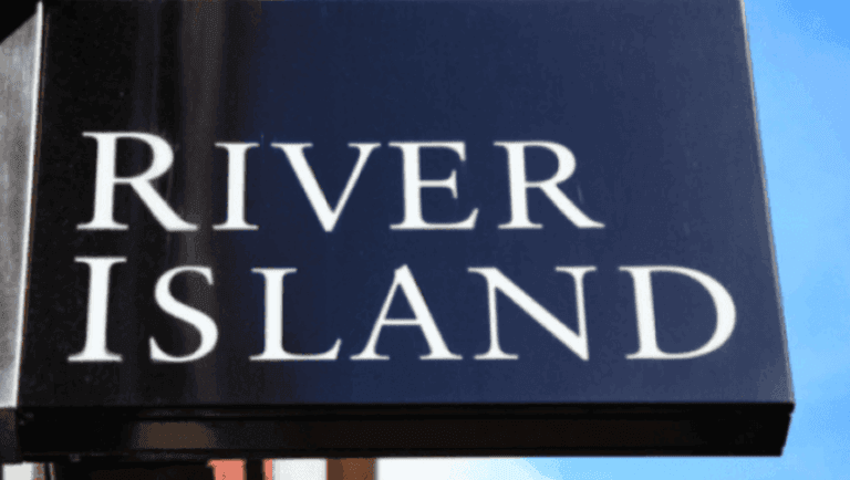 Know any brides-to-be? Tell them about this stunning River Island dress Know any brides-to-be? Tell them about this stunning River Island dress