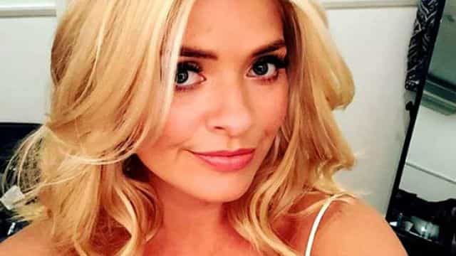 Holly Willoughby wore the most glorious green midi dress this morning Holly Willoughby wore the most glorious green midi dress this morning