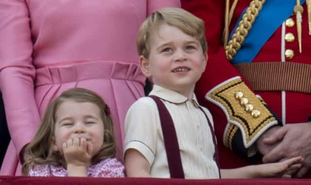 We are howling at this gas photo of George, Charlotte and Louis We are howling at this gas photo of George, Charlotte and Louis