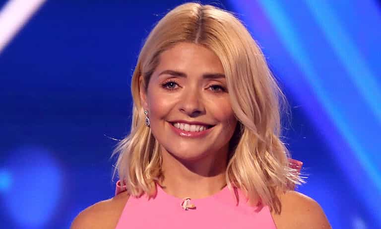 Holly Willoughby just wore this divine €75 jumpsuit from Marks and Spencer Holly Willoughby just wore this divine €75 jumpsuit from Marks and Spencer