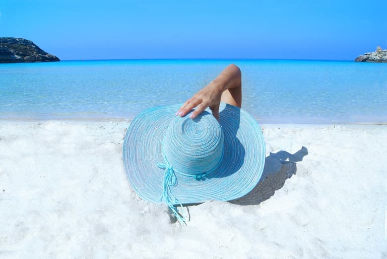 Mum slated for taking her children out of school for a beach day- was she wrong? Mum slated for taking her children out of school for a beach day- was she wrong?