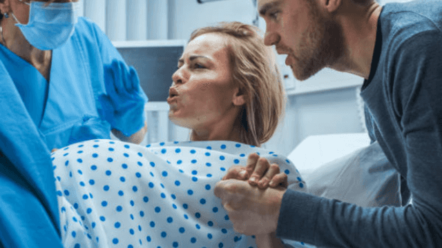 Debate erupts as mums disagree about dads staying in maternity wards Debate erupts as mums disagree about dads staying in maternity wards