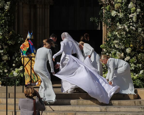 Ellie Goulding’s wedding dress took 640 hours to make and honestly, WOW Ellie Goulding’s wedding dress took 640 hours to make and honestly, WOW