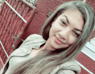 Gardaí seek public’s assistance in locating missing 17-year-old girl Gardaí seek public’s assistance in locating missing 17-year-old girl