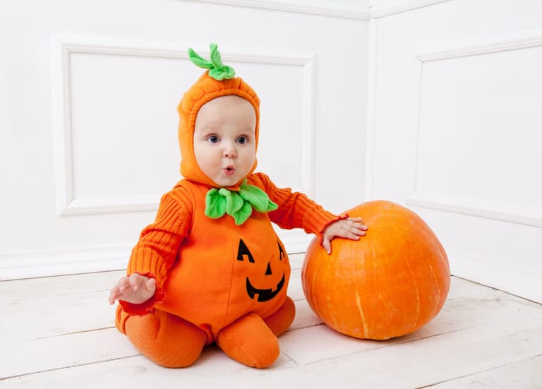 Here’s a great way to turn pumpkin carving into a beautiful baby momento Here’s a great way to turn pumpkin carving into a beautiful baby momento