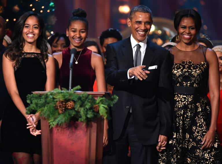 Michelle Obama has just shared her official family photo for Thanksgiving Michelle Obama has just shared her official family photo for Thanksgiving