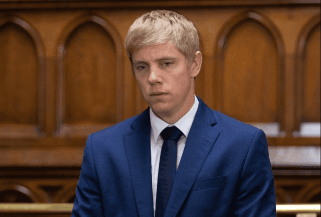 Emmerdale fans were in bits over Robert Sugden’s last episode Emmerdale fans were in bits over Robert Sugden’s last episode