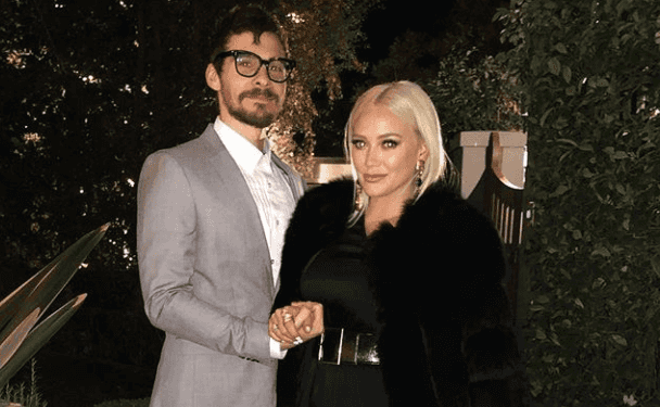 Hilary Duff has married Matthew Koma in a ‘small, low-key’ ceremony Hilary Duff has married Matthew Koma in a ‘small, low-key’ ceremony
