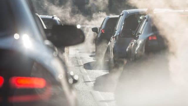 Yikes! Parents are actually the WORST drivers, a new study has found Yikes! Parents are actually the WORST drivers, a new study has found