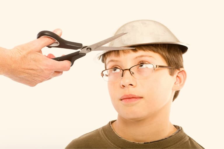 The shutdown is going to bring on the second coming of bad mom haircuts The shutdown is going to bring on the second coming of bad mom haircuts