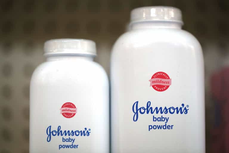 Johnson & Johnson to stop selling talc baby powder in US and Canada Johnson & Johnson to stop selling talc baby powder in US and Canada