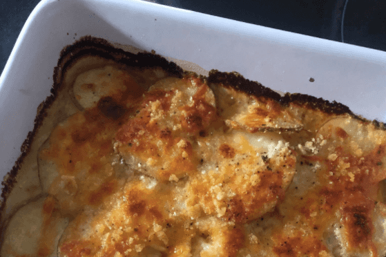 A classic comfort: Here’s a four cheese garlic potatoes recipe that’ll probably make your week A classic comfort: Here’s a four cheese garlic potatoes recipe that’ll probably make your week