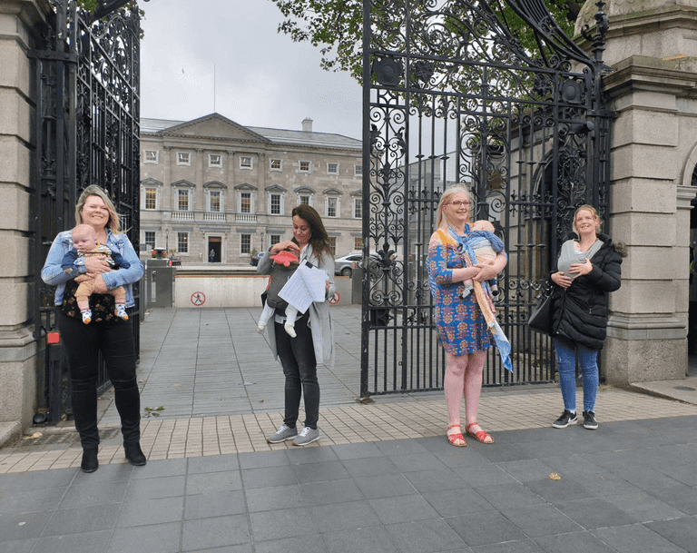New mothers outside the Dáil today asking for maternity leave extension New mothers outside the Dáil today asking for maternity leave extension