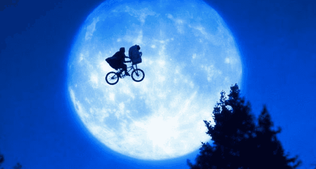 Cancel whatever plans your had for Sunday and go watch E.T. at this Dublin drive-in cinema Cancel whatever plans your had for Sunday and go watch E.T. at this Dublin drive-in cinema