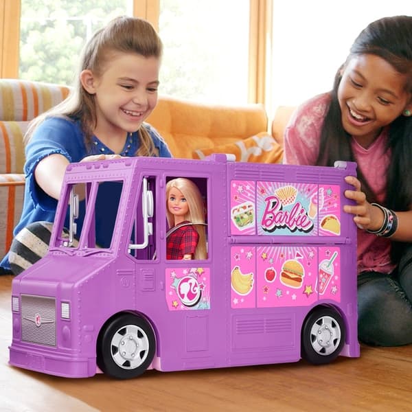 Amazon reveals their predicted top toys for this year’s Christmas wish lists Amazon reveals their predicted top toys for this year’s Christmas wish lists