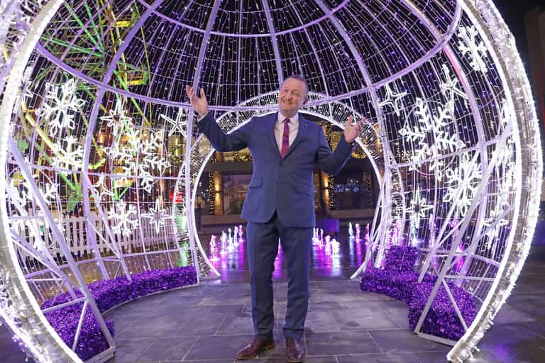 Dundrum Town Centre turns into “winter wonderland” for Christmas Dundrum Town Centre turns into “winter wonderland” for Christmas