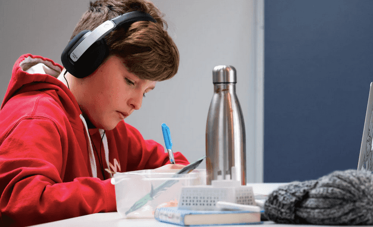 RTÉ are introducing new educational programmes aimed at those sitting their Junior- and Leaving Certs RTÉ are introducing new educational programmes aimed at those sitting their Junior- and Leaving Certs