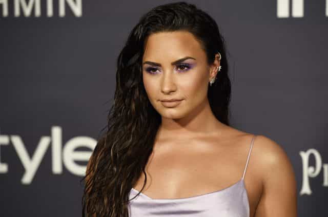 Demi Lovato set to produce and star in new comedy series Demi Lovato set to produce and star in new comedy series