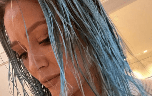 Hillary Duff dyed her hair blue – and the internet immediately mom shames her Hillary Duff dyed her hair blue – and the internet immediately mom shames her