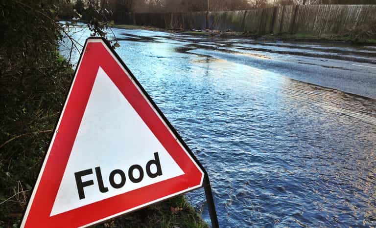 Rain and snow warnings issued for 8 counties across Ireland Rain and snow warnings issued for 8 counties across Ireland