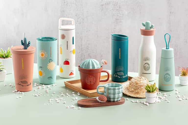 Not to be dramatic, but we think we might die if we don’t get these Starbucks cups Not to be dramatic, but we think we might die if we don’t get these Starbucks cups
