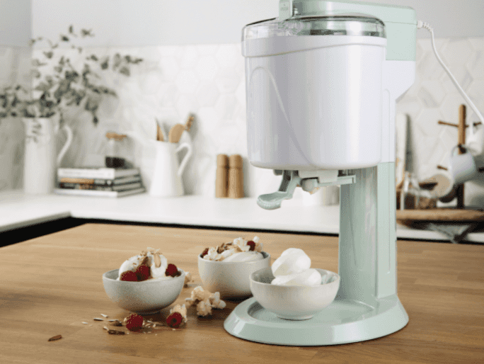 Ice cream makers and popcorn makers are coming to Aldi next month Ice cream makers and popcorn makers are coming to Aldi next month