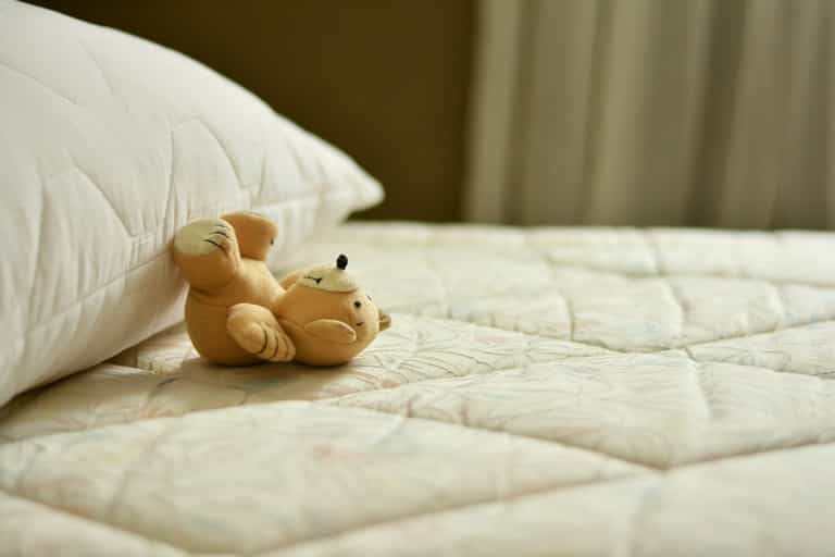 Does your mattress need freshening up? Here’s how to clean it Does your mattress need freshening up? Here’s how to clean it