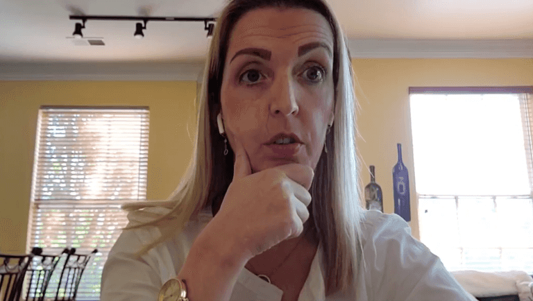 Vicky Phelan shares news that treatment is “doing its job” ahead of return home Vicky Phelan shares news that treatment is “doing its job” ahead of return home