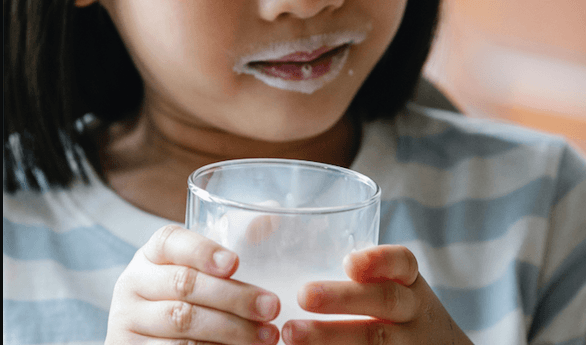 Avonmore’s strawberry-flavoured Super Milk with added vitamin D is perfect for lunchboxes Avonmore’s strawberry-flavoured Super Milk with added vitamin D is perfect for lunchboxes