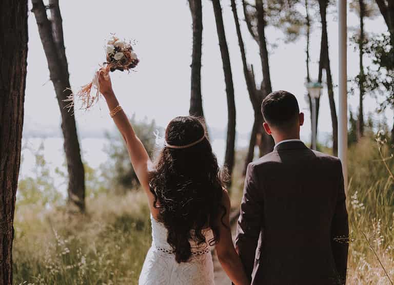 Are you a “petty feminist b*tch” if you don’t take your partner’s second name? Are you a “petty feminist b*tch” if you don’t take your partner’s second name?