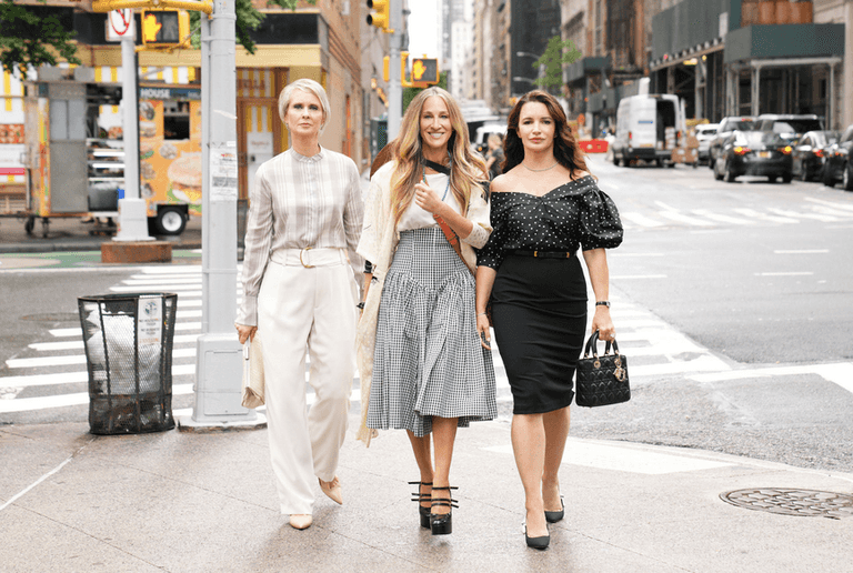 The first snapshots from the new Sex and the City Reboot is here – and it looks AMAZING The first snapshots from the new Sex and the City Reboot is here – and it looks AMAZING