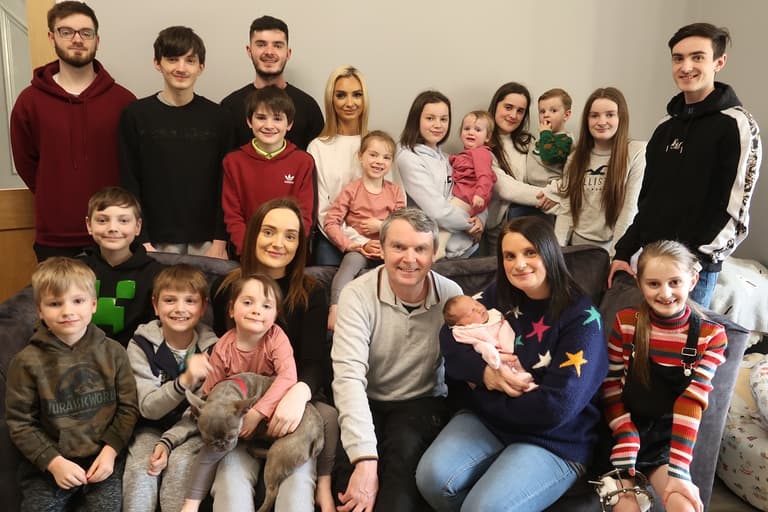 You think your school run is a pain? This woman has 22 kids… You think your school run is a pain? This woman has 22 kids…