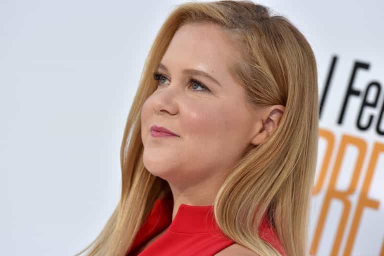 Amy Schumer shares powerful advice as she undergoes endometriosis surgery Amy Schumer shares powerful advice as she undergoes endometriosis surgery