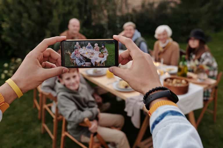 The big mistakes parents make when taking photos of their kids The big mistakes parents make when taking photos of their kids