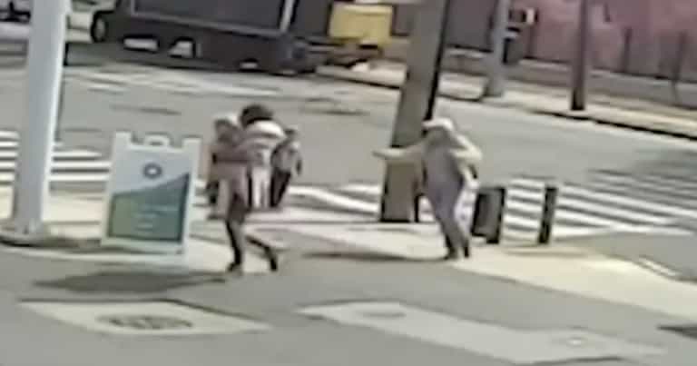 Man arrested after footage shows ANOTHER attempted child-snatch Man arrested after footage shows ANOTHER attempted child-snatch