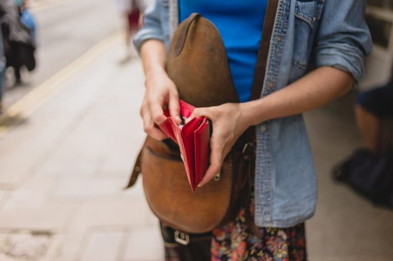 Mum believes parents shouldn’t charge adult kids rent for living at home- do you agree? Mum believes parents shouldn’t charge adult kids rent for living at home- do you agree?