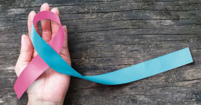 Woman honours stillborn daughter by helping grieving families with medical bills Woman honours stillborn daughter by helping grieving families with medical bills