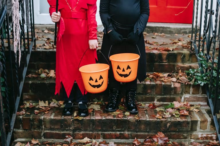 Musings: After all that they’ve been through, let children have Halloween night Musings: After all that they’ve been through, let children have Halloween night