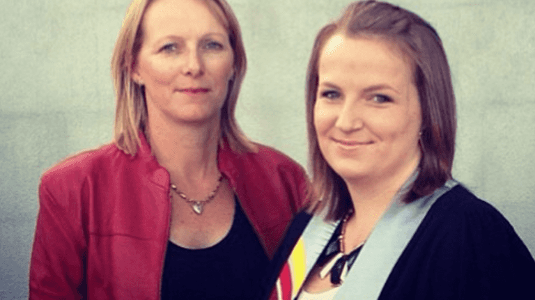 54-year old woman makes history by becoming her daughter’s surrogate 54-year old woman makes history by becoming her daughter’s surrogate