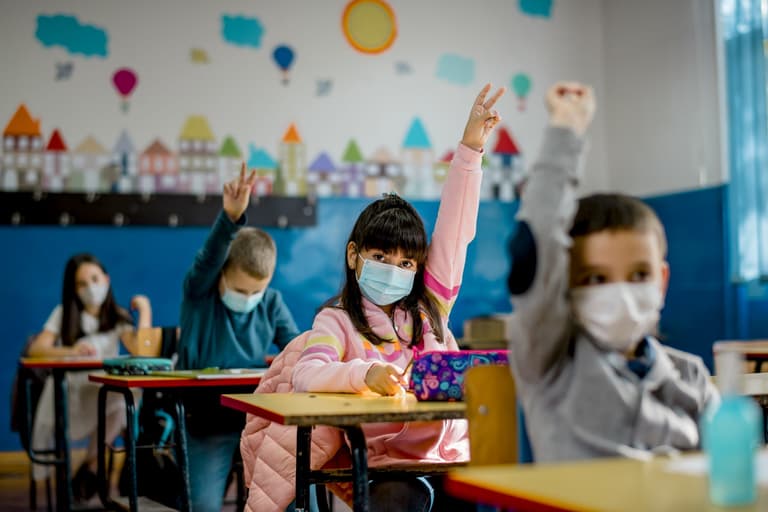 New measures advising kids to wear masks coming into effect tomorrow New measures advising kids to wear masks coming into effect tomorrow
