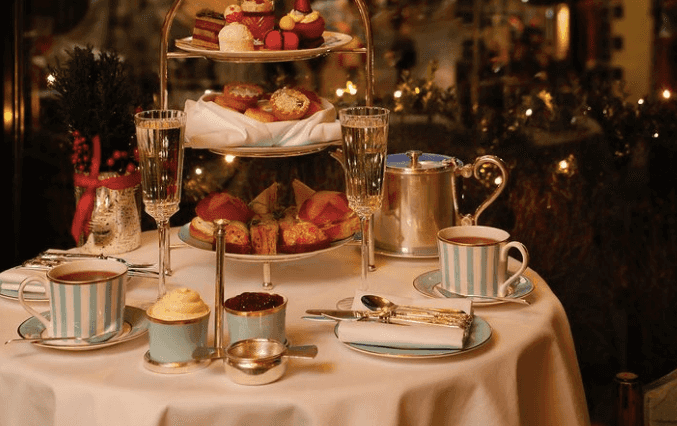 4 spots in Dublin serving cosy Christmas cocktails this winter 4 spots in Dublin serving cosy Christmas cocktails this winter