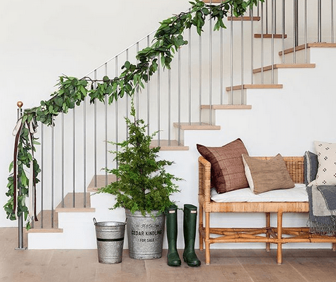 Visitors on the way? 7 easy steps to speed clean your house in just MINUTES Visitors on the way? 7 easy steps to speed clean your house in just MINUTES