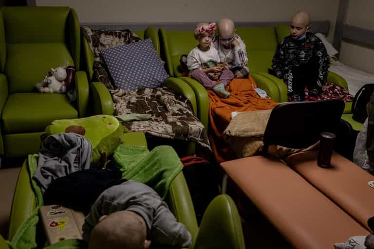 Doctors treating Ukrainian children with cancer warn they’ll die if not evacuated Doctors treating Ukrainian children with cancer warn they’ll die if not evacuated