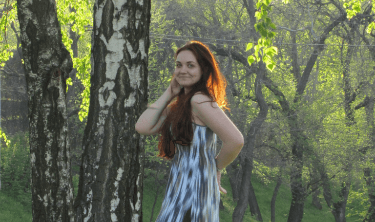 Woman’s “horrible” pain as she’s forced to leave grandmother behind after fleeing Ukraine Woman’s “horrible” pain as she’s forced to leave grandmother behind after fleeing Ukraine