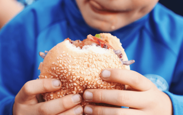 Confession: “I give my daughter’s vegan friend dairy and meat during sleepovers” Confession: “I give my daughter’s vegan friend dairy and meat during sleepovers”