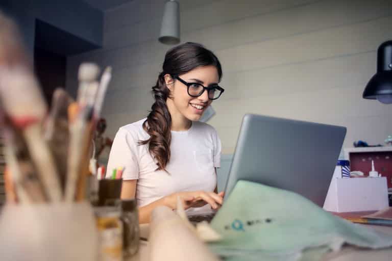 Over 50% of female workers believe hybrid working has benefitted their careers Over 50% of female workers believe hybrid working has benefitted their careers