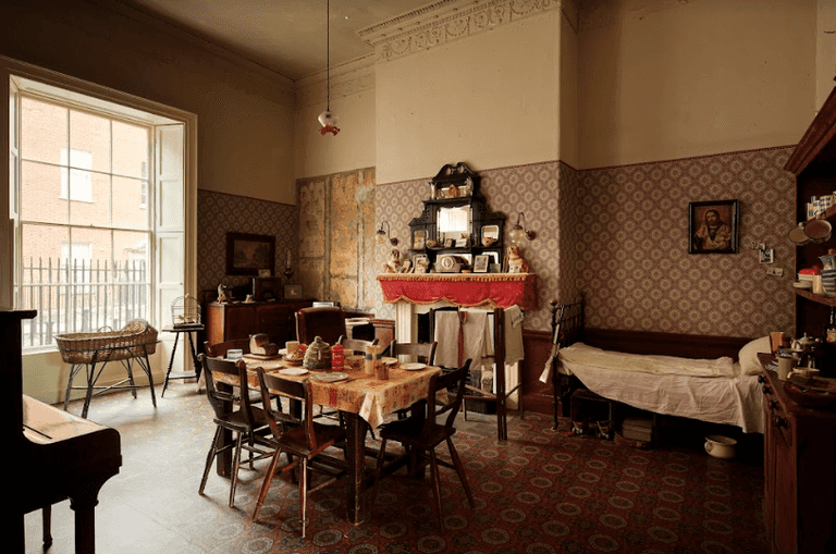 14 Henrietta Street opens its doors to collect memories of past residents 14 Henrietta Street opens its doors to collect memories of past residents