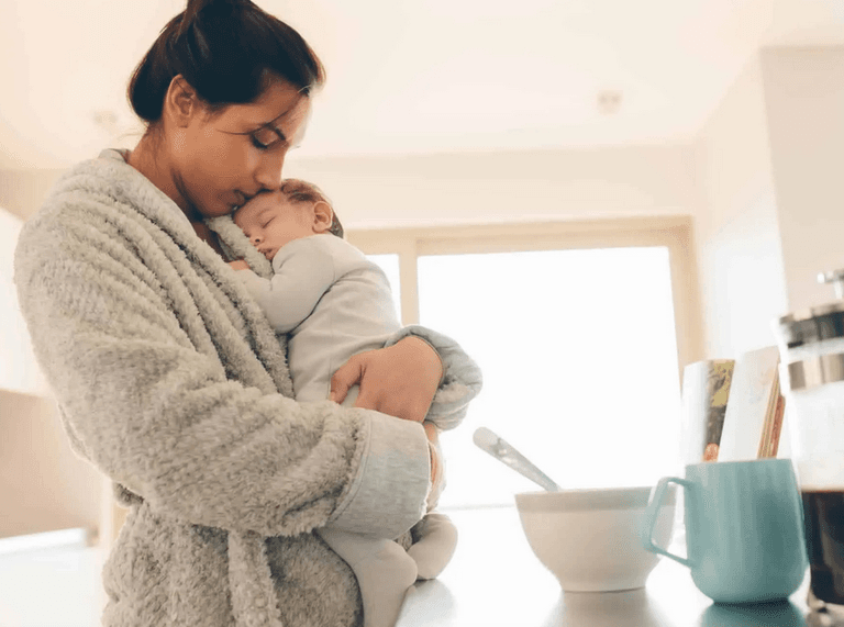 ’Substantial’ number of new mothers experience anxiety, depression and stress ’Substantial’ number of new mothers experience anxiety, depression and stress