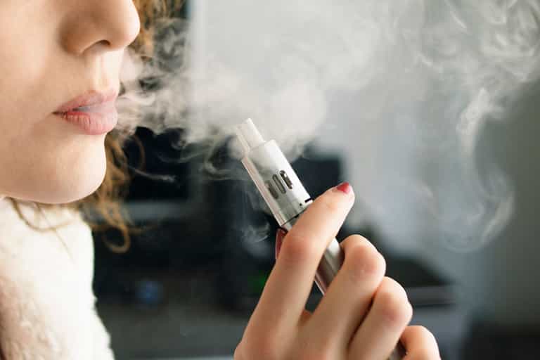 HSE urges public to stop using popular e-cigarette immediately HSE urges public to stop using popular e-cigarette immediately