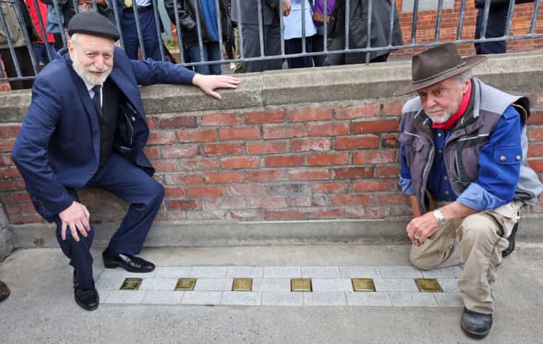 Irish Holocaust victims commemorated at unveiling of Stolpersteine stones Irish Holocaust victims commemorated at unveiling of Stolpersteine stones